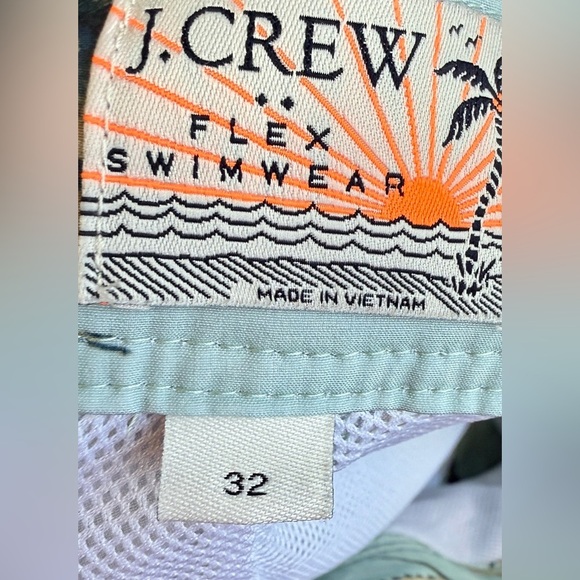 J. Crew Flex Mens Swim Trunks Style L6548 Light Blue with Navy Marine Life Sz 32 - Picture 4 of 4